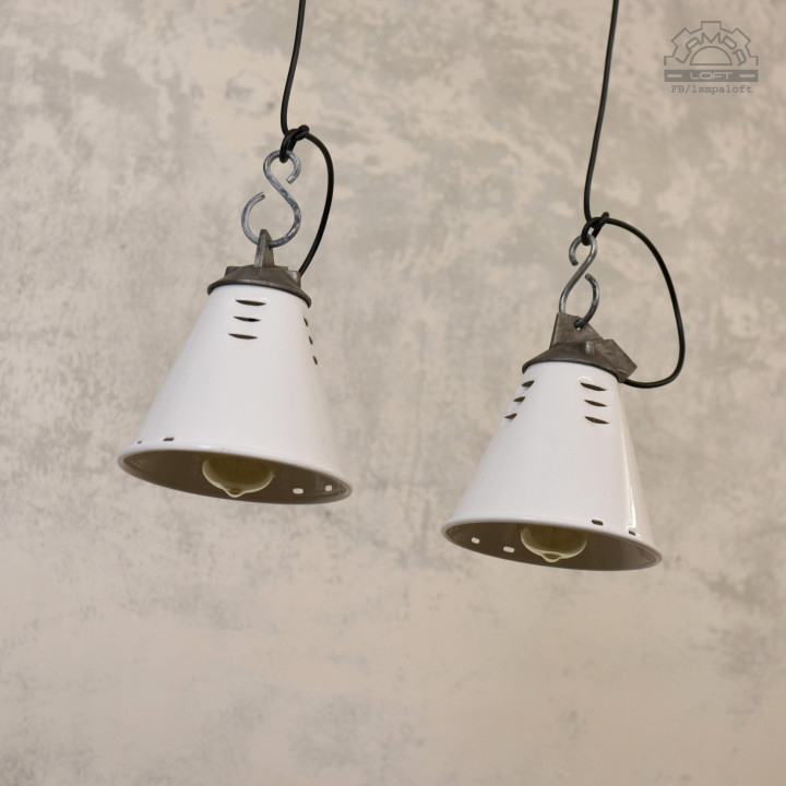 Lampy P-250 z lat 70' Polam Wilkasy