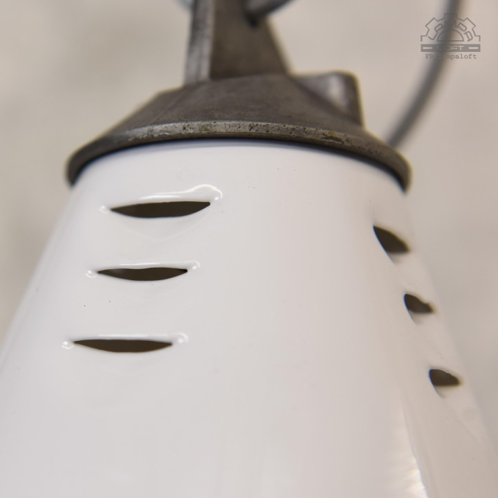 Lampy P-250 z lat 70' Polam Wilkasy