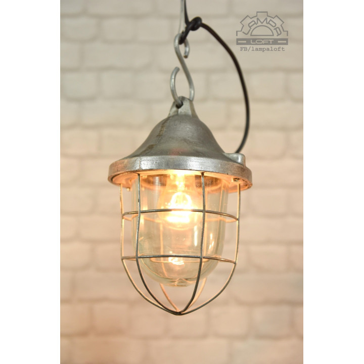 Lampa industrialna C-100