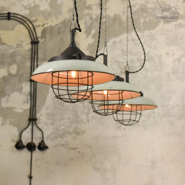 Lampa industrialna OKs-1 z 1974 roku