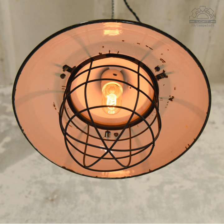 Lampa industrialna OKs-1 z 1974 roku