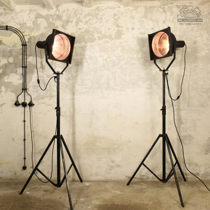 Reflektory teatralne z 1959 roku