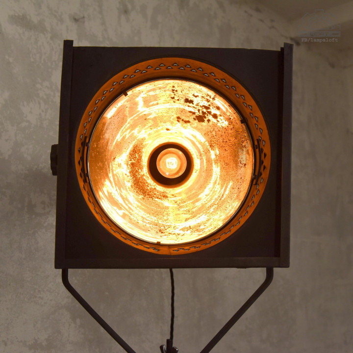 Reflektory teatralne z 1959 roku