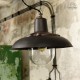 Lampa industrialna z lat 50'
