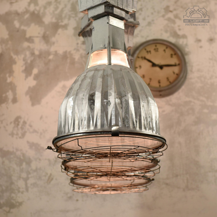 Amerykańskie lampy industrialne GE