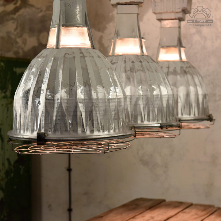 Amerykańskie lampy industrialne GE