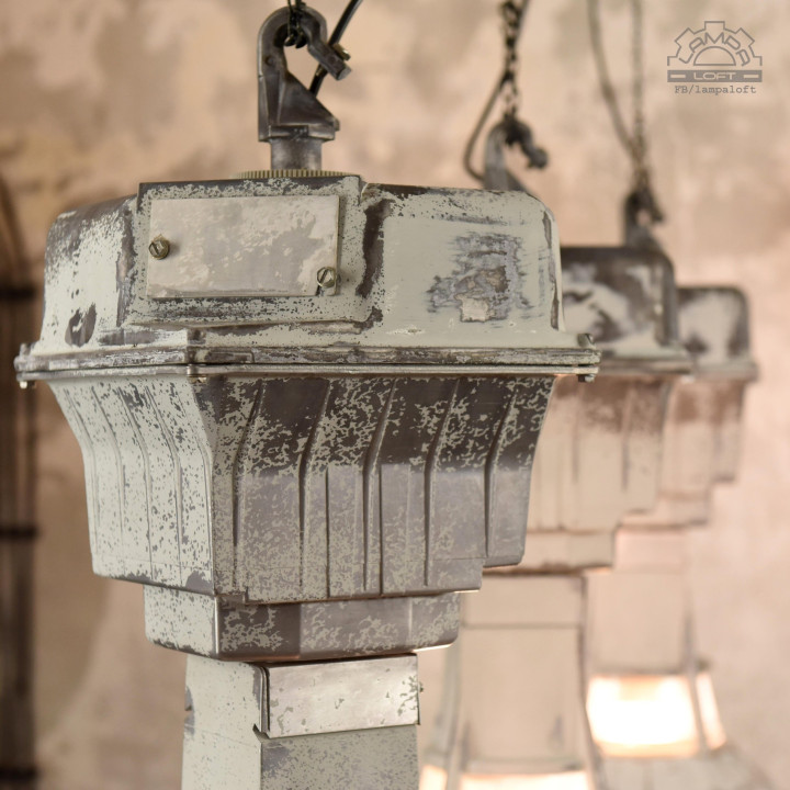 Amerykańskie lampy industrialne GE