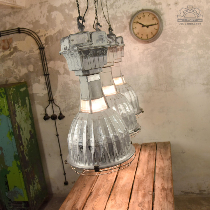 Amerykańskie lampy industrialne GE