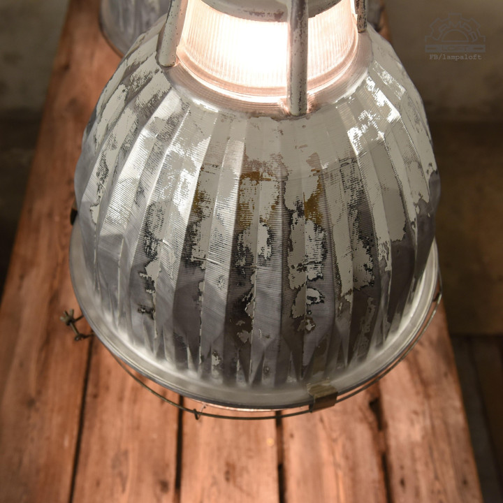 Amerykańskie lampy industrialne GE