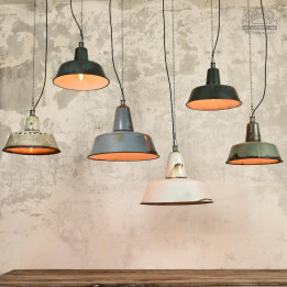 Lampy industrialne z serii OBs z zachowaną patyną