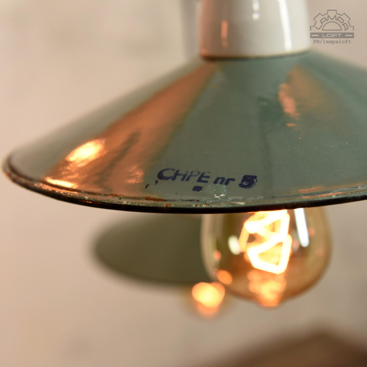 Lampy emaliowane talerzykowe z lat 60/70'