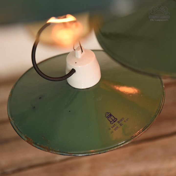 Lampy emaliowane talerzykowe z lat 60/70'
