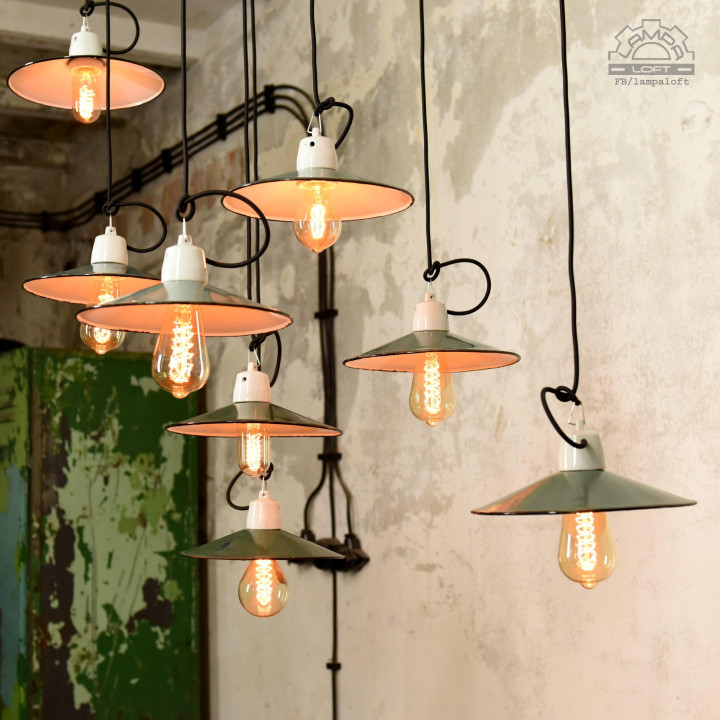Lampy emaliowane talerzykowe z lat 60/70'