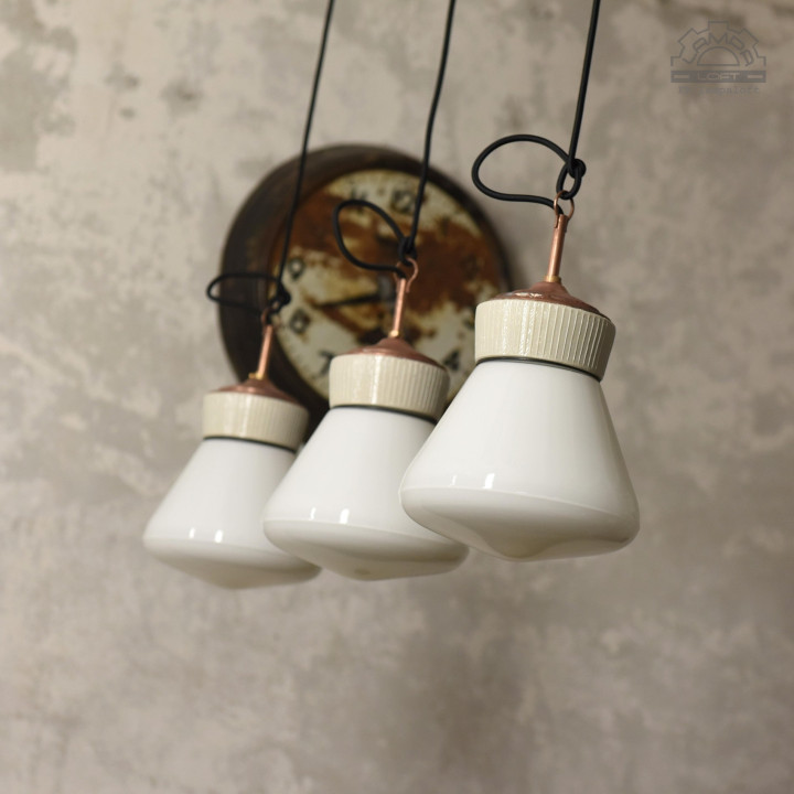 Lampy porcelanowe z kloszem Art Deco
