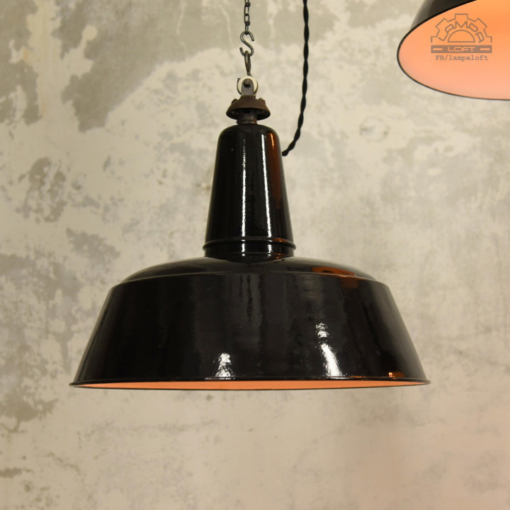 Emaliowane lampy industrialne Ebolicht z lat 30'
