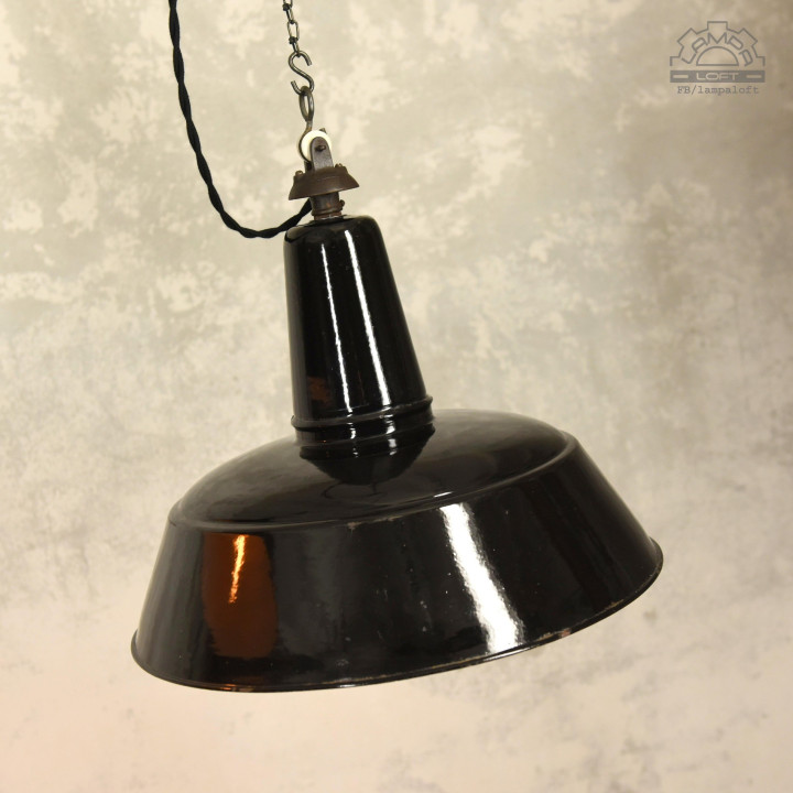Emaliowane lampy industrialne Ebolicht z lat 30'