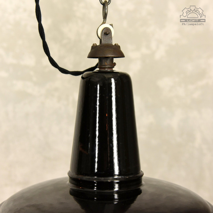 Emaliowane lampy industrialne Ebolicht z lat 30'