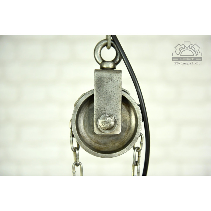 Niemiecka lampa industrialna z lat 50'