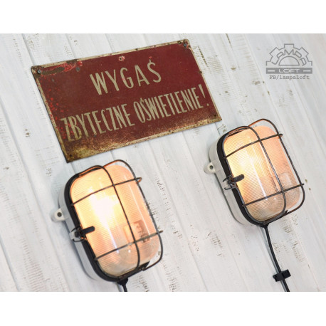 Industrialne kinkiety porcelanowe