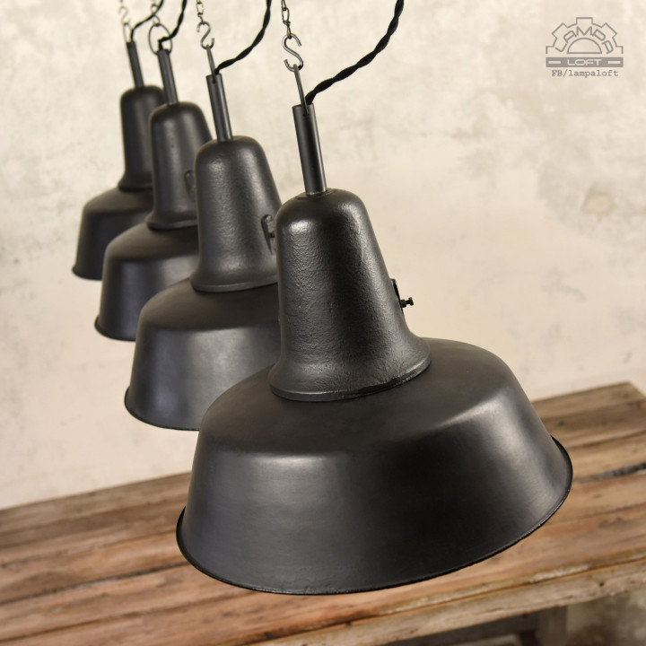 Lampy industrialne OŻb-2 z lat 50'