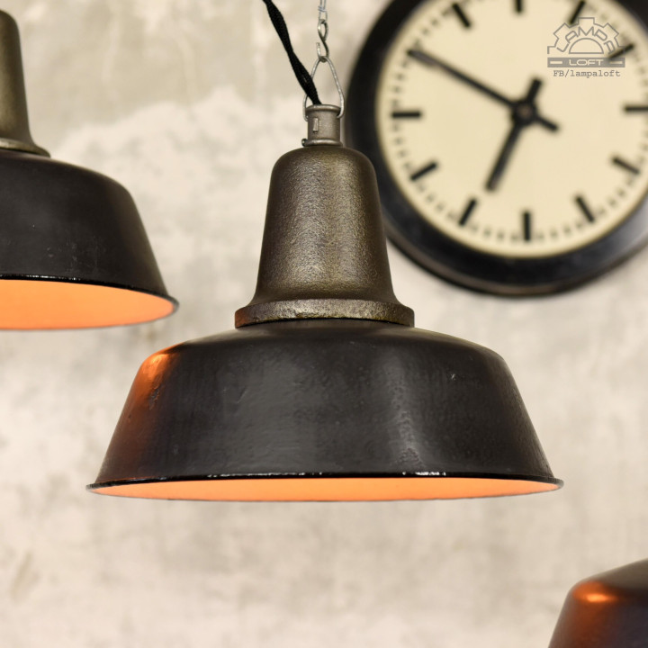 Lampy industrialne OŻb-1 z lat 50'