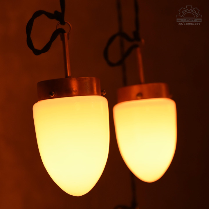 Lampy porcelanowe z kloszem szklanym