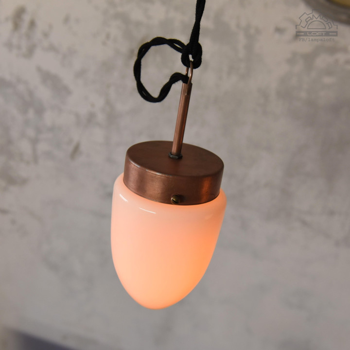 Lampy porcelanowe z kloszem szklanym