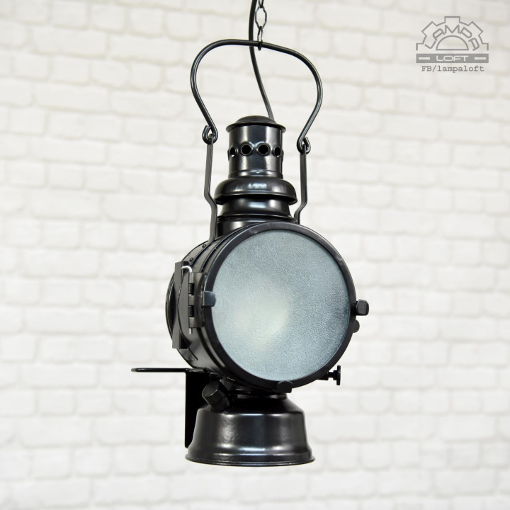 Lampa konduktorska "Osmeka" z 1948
