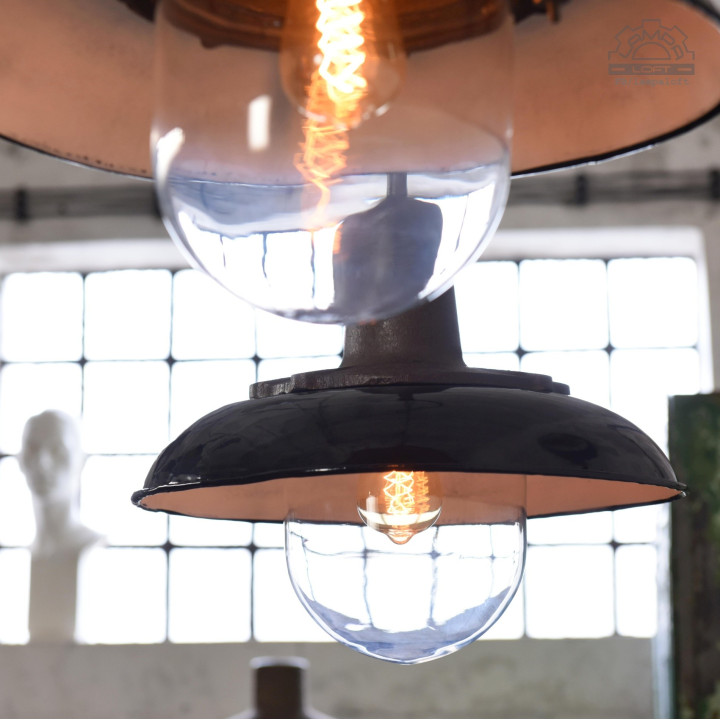 Lampy industrialne z lat 50'