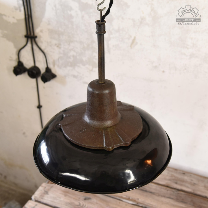 Lampy industrialne z lat 50'