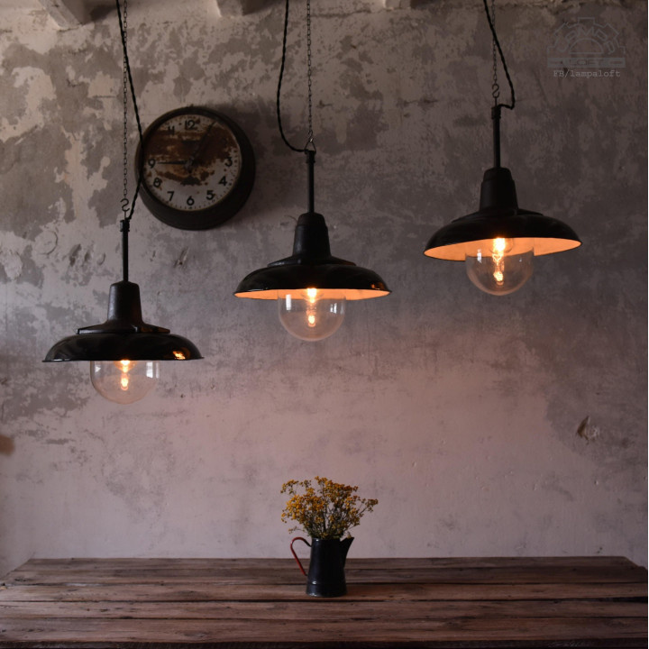 Lampy industrialne z lat 50'