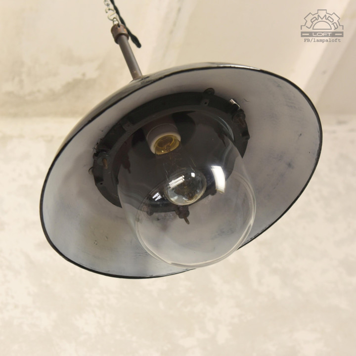 Lampy industrialne z lat 50'