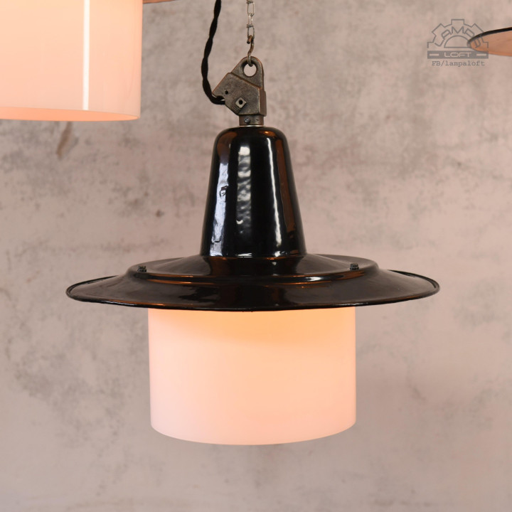 Lampy industrialne OBp-2 z lat 60'