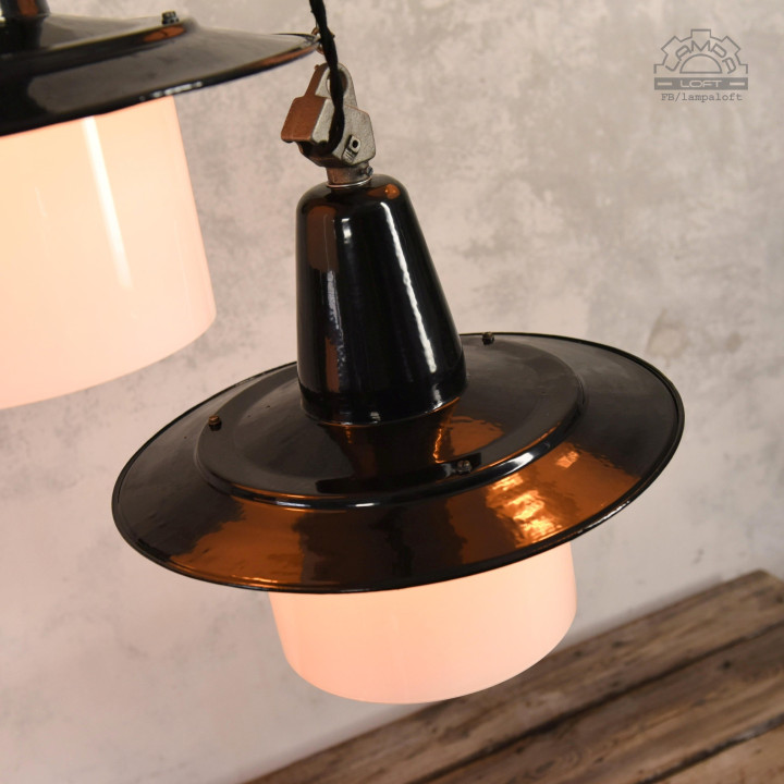 Lampy industrialne OBp-2 z lat 60'