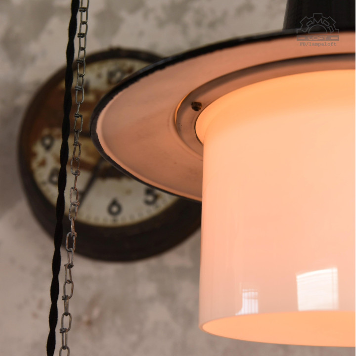 Lampy industrialne OBp-2 z lat 60'
