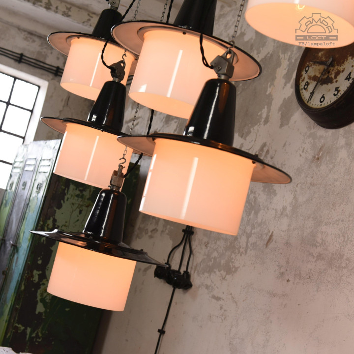 Lampy industrialne OBp-2 z lat 60'