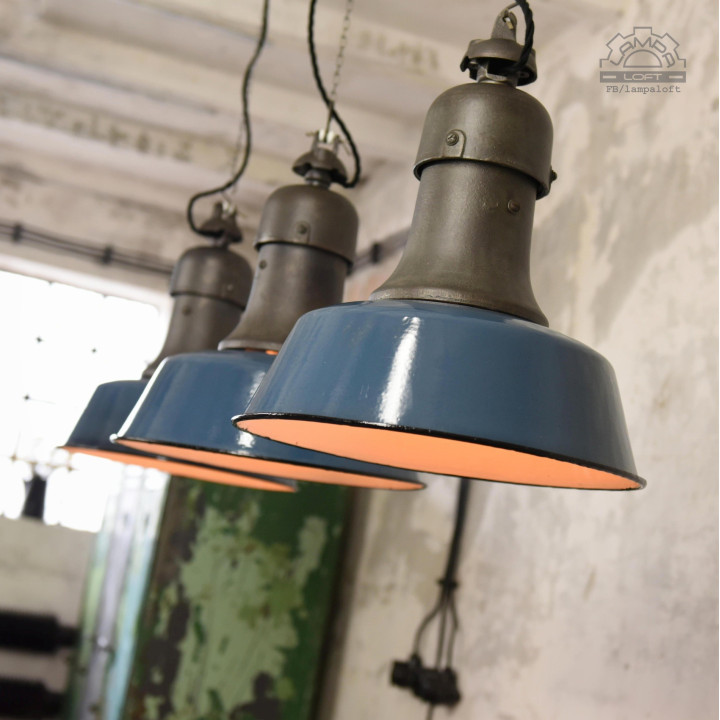 Lampy industrialne OŻb-3 z lat 50'