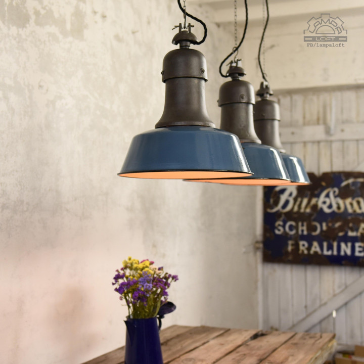 Lampy industrialne OŻb-3 z lat 50'