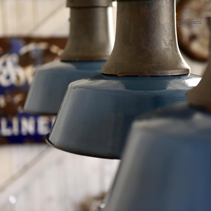 Lampy industrialne OŻb-3 z lat 50'