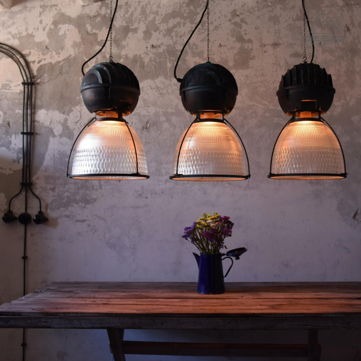 Lampy industrialne Holophane