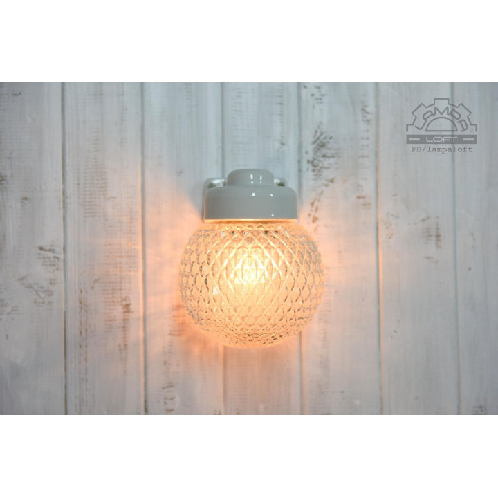 Kinkiet porcelanowy z lat 70'