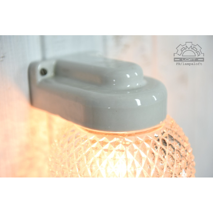 Kinkiet porcelanowy z lat 70'