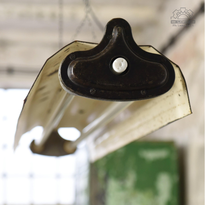 Lampa industrialna ZSO Polam Gdańsk