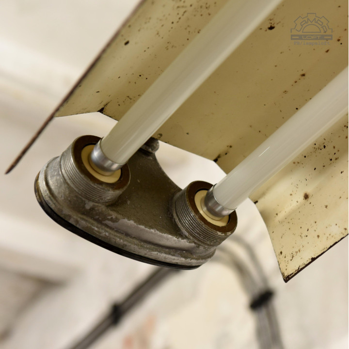 Lampa industrialna ZSO Polam Gdańsk