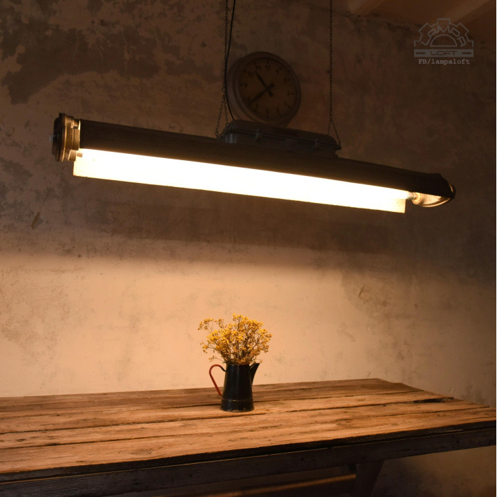 Lampa industrialna ZSO Polam Gdańsk