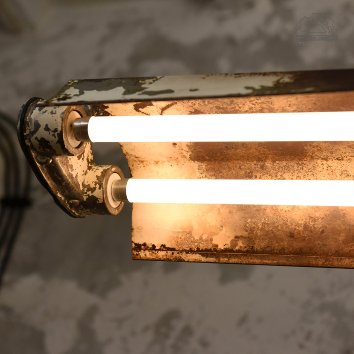 Lampa industrialna ZSO Polam Gdańsk