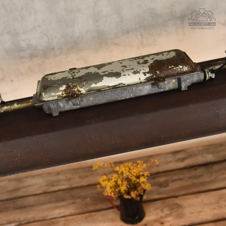 Lampa industrialna ZSO Polam Gdańsk