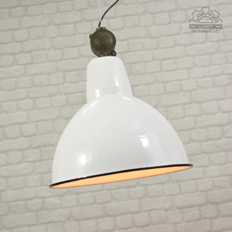 Duża lampa industrialna z lat 60 OBg-4