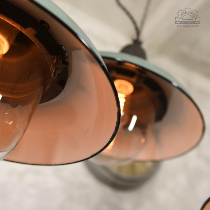 Lampy emaliowane ze starego młyna