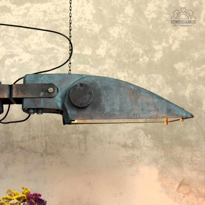 Ogromna lampa industrialna z lat 80'